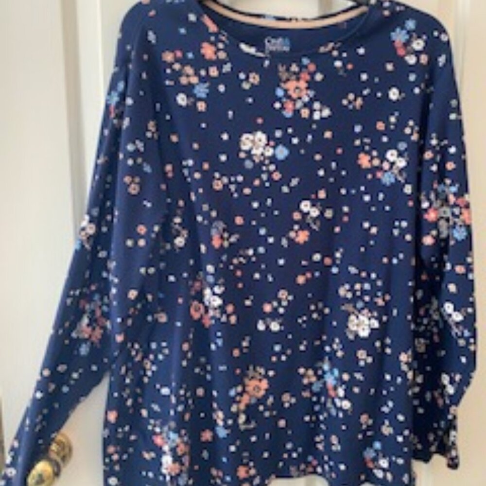 2X Plus Size Round neck classic long sleeve women's shirt Croft & Barrow